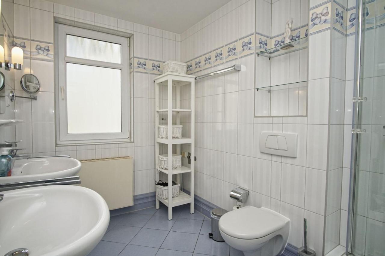 Mit Meerblick Und Balkon, Gratis Nutzung Vom Ahoi Erlebnisbad Und Sauna In Sellin - Meeresblick Fewo 38 Goehren  Exterior foto